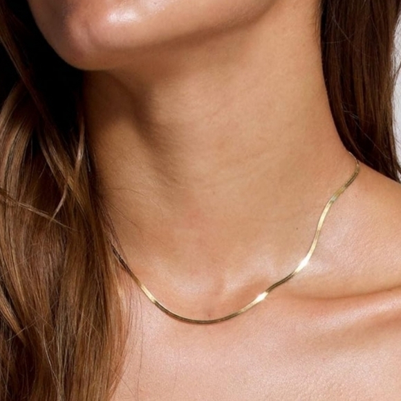 Gold filled layering necklaces (3). 14.5-16.5 inch. Womens layering piec… - Picture 4 of 5